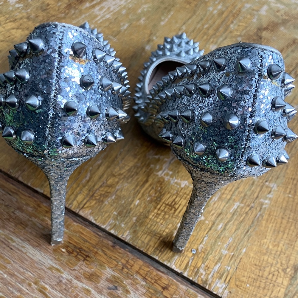 ShoeMint Silver Spiked Heels - Picture 6 of 10